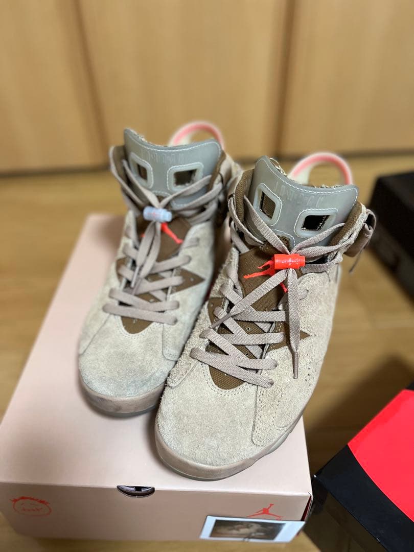 エアジョーダン 6 Travis