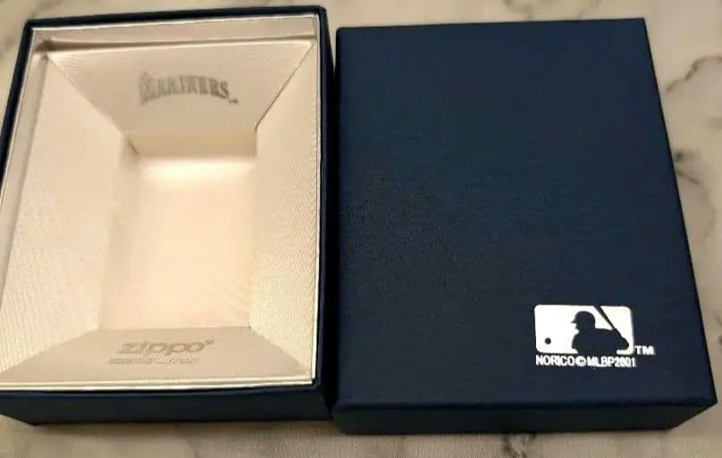 MLB イチロー シアトルマリナーズ Zippo 2001年 シリアルNOあり