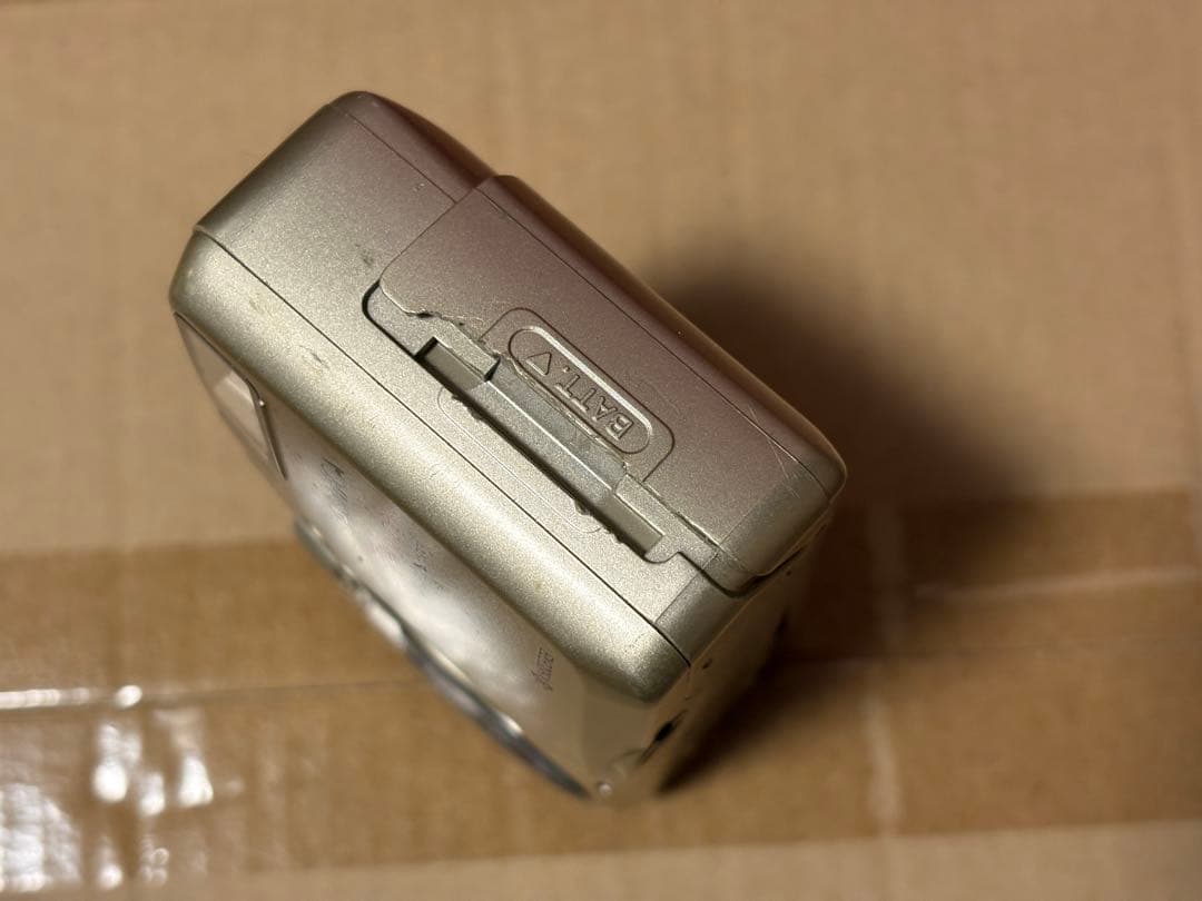 Kyocera Yashica T4 super フィルムカメラ