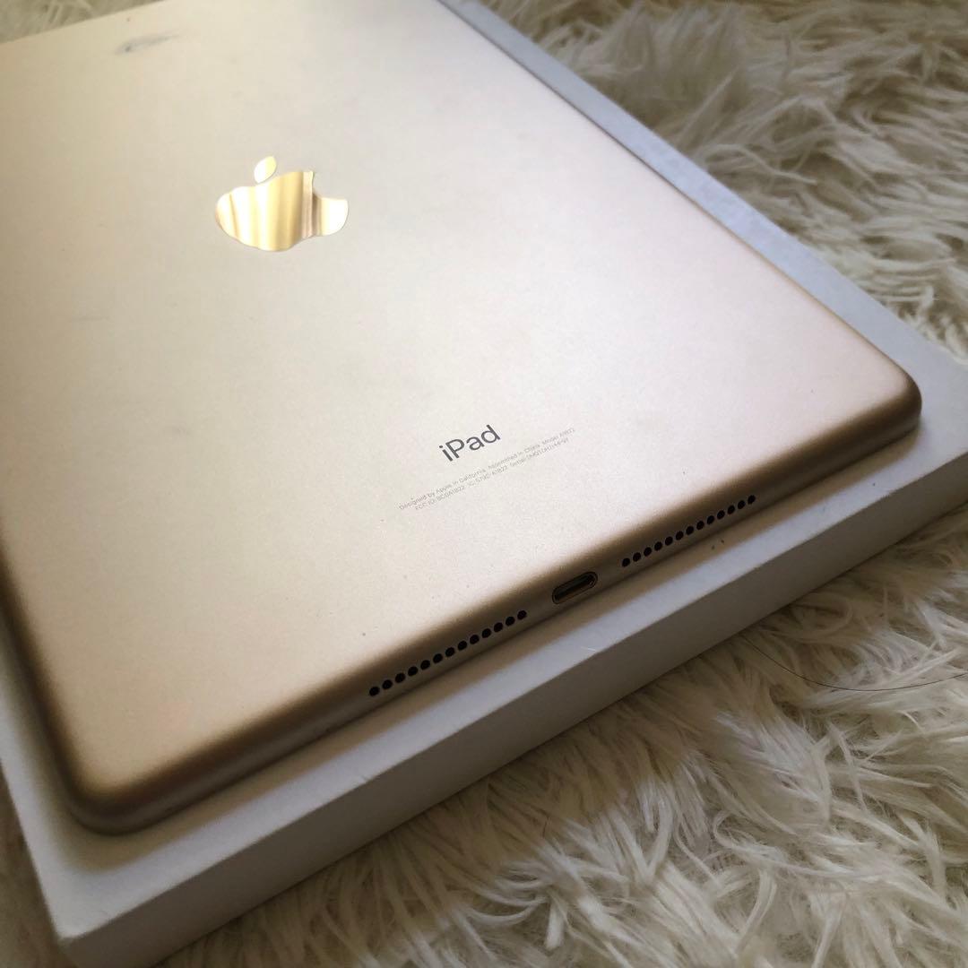 【完動品】iPad 第5世代 128GB Wi-Fi【すぐ発送】