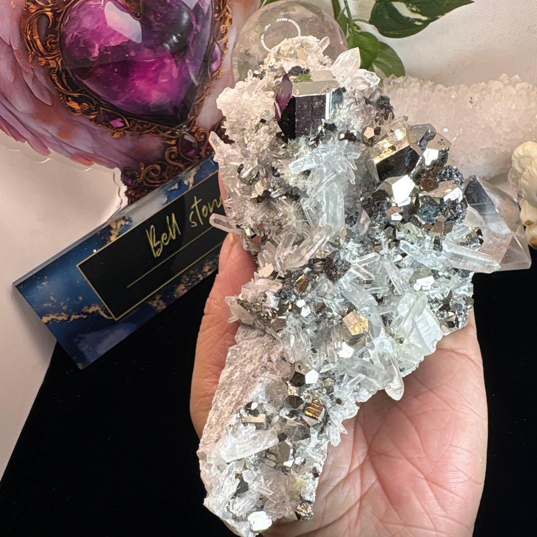 パイライト水晶共生クラスターNo.1499