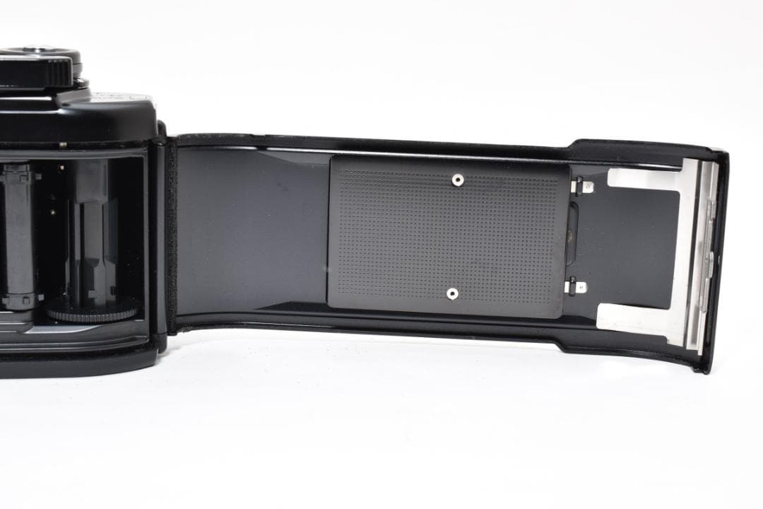 超美品 ニコン EM フィルムカメラ モルト新品交換済 H030