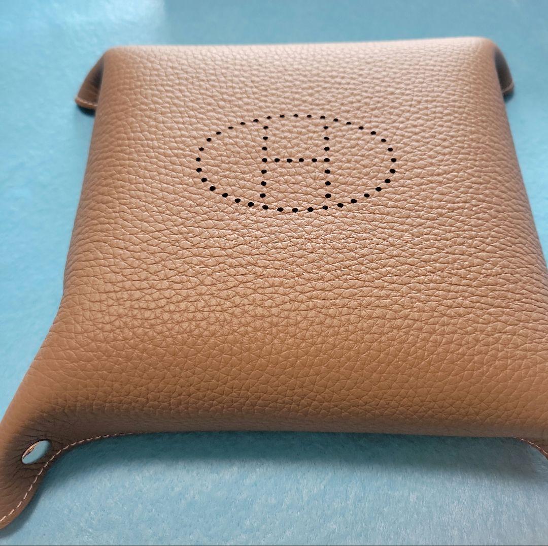 HERMES　エルメス　ヴィドポッシュレザートレー【新品未使用】