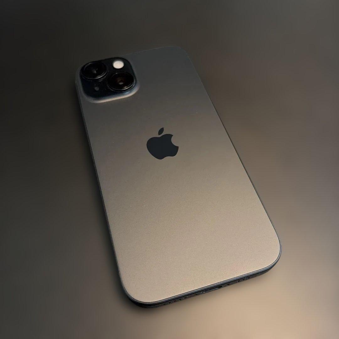 Apple iPhone 15 128G ブラック