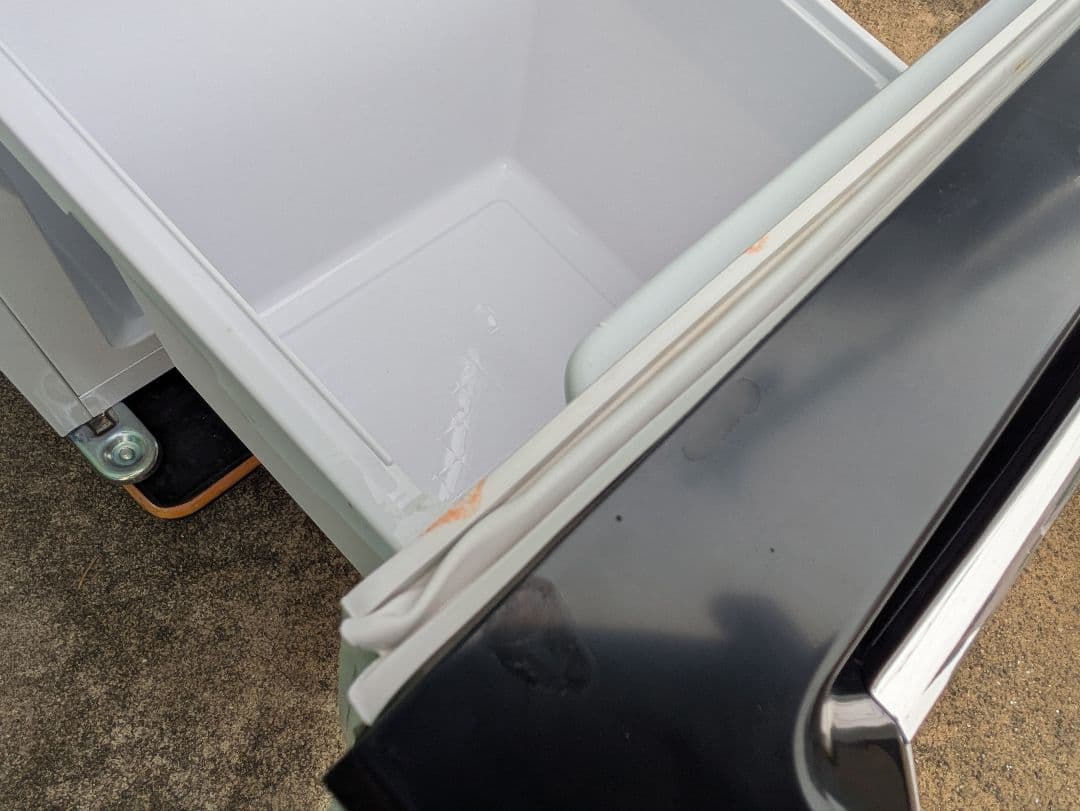 ［489］ 名古屋限定送料無料！ 冷蔵庫 ハイセンス 2018年製 130L