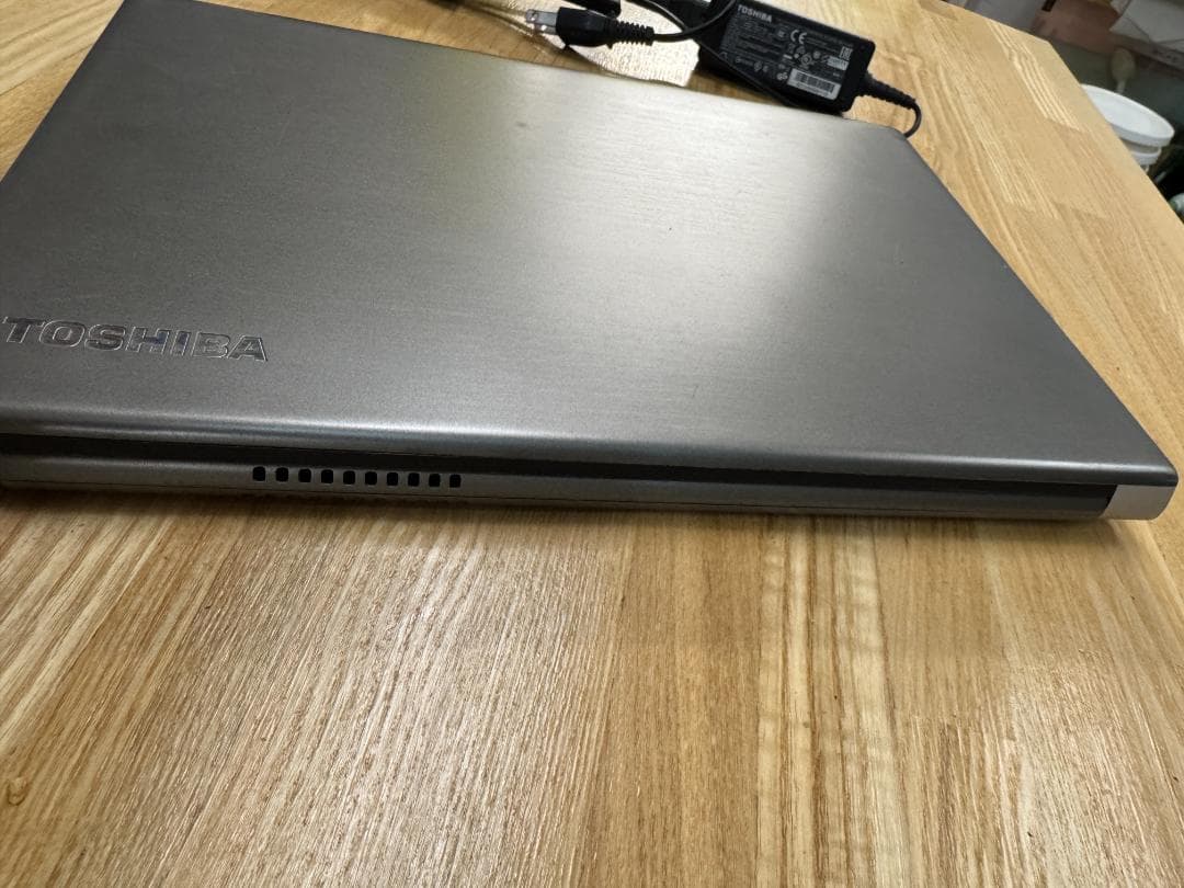 東芝 dynabook R63/P メモリ12GB SSD480GB Win11