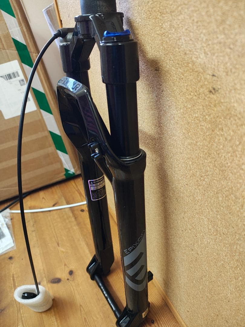 29インチ用軽量サスペンションフォーク★★BOLANY / オイル＆エアーダンプ