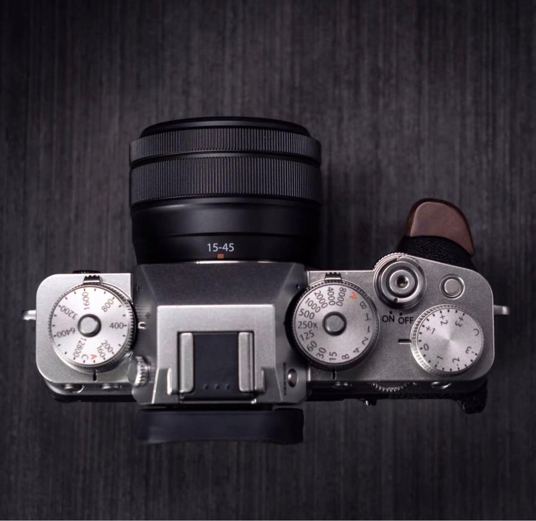 新品 富士フイルム FUJIFILM xt5用 ハンドグリップ シルバー