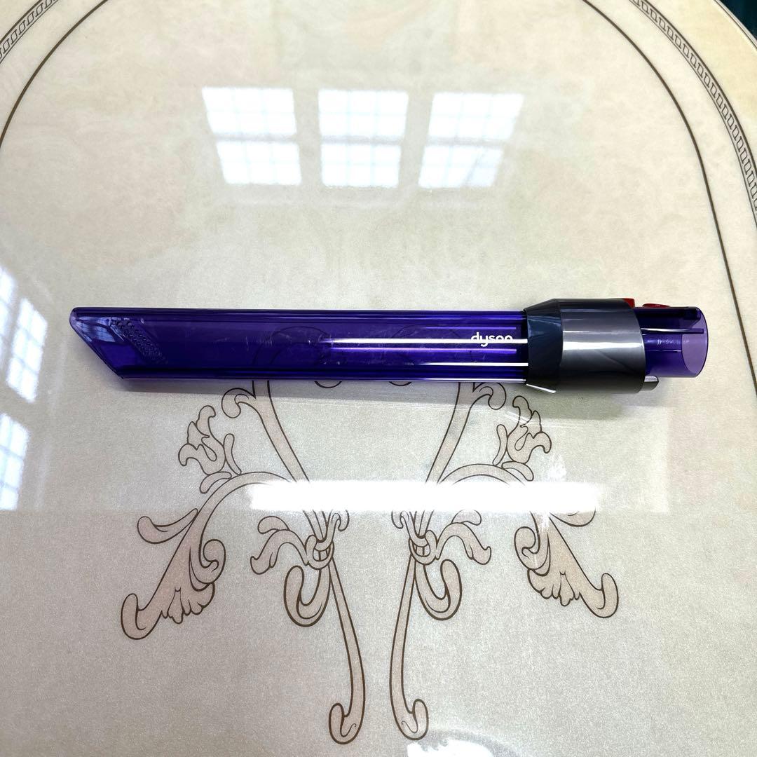 dyson デジタルスリム　SV18 コードレス掃除機　先細LED付き