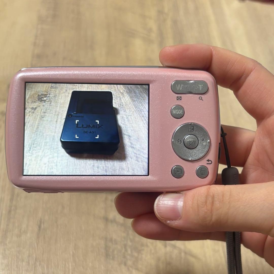 Panasonic LUMIX DMC-S1 ピンク