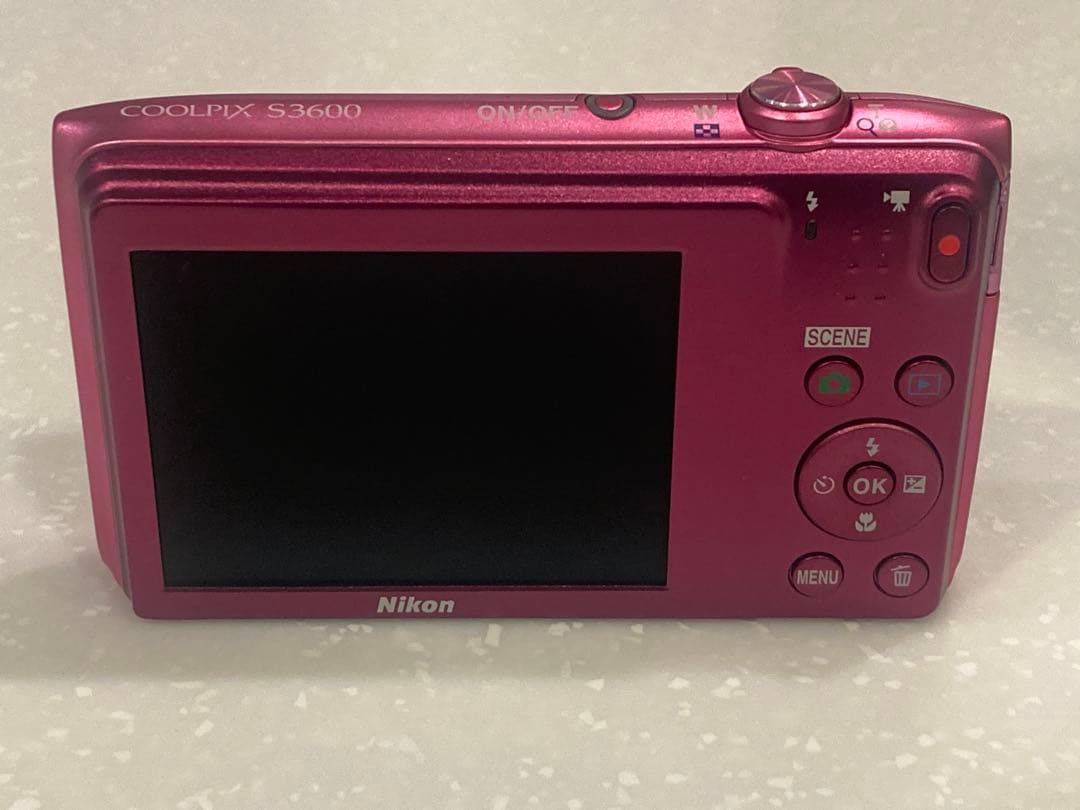 【美品】Nikon COOLPIX S3600 ピンク コンパクトデジタルカメラ