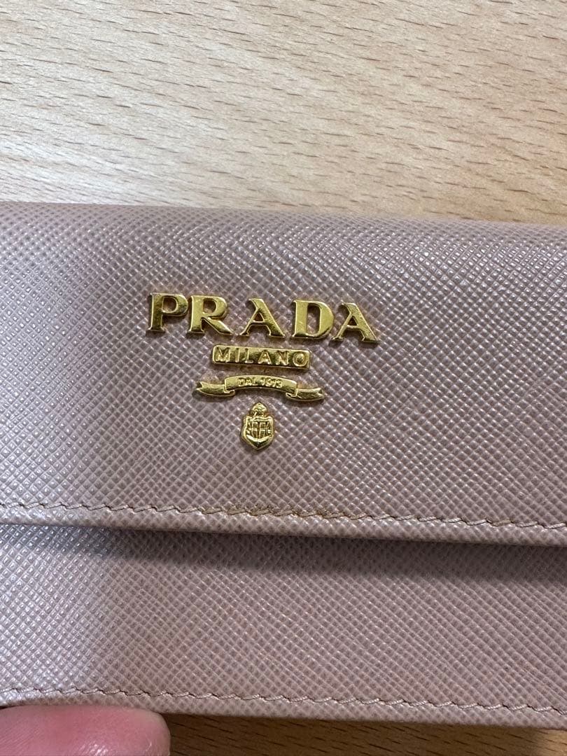 美品♢PRADA サフィアーノレザー 名刺入れ カードケース　ピンク