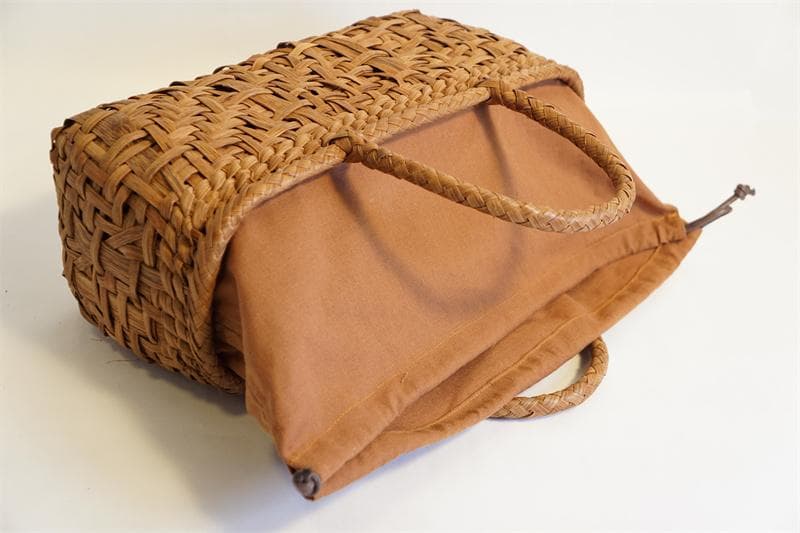 山葡萄 籠　かごバック　バック・やまぶどう　籠 かご バック