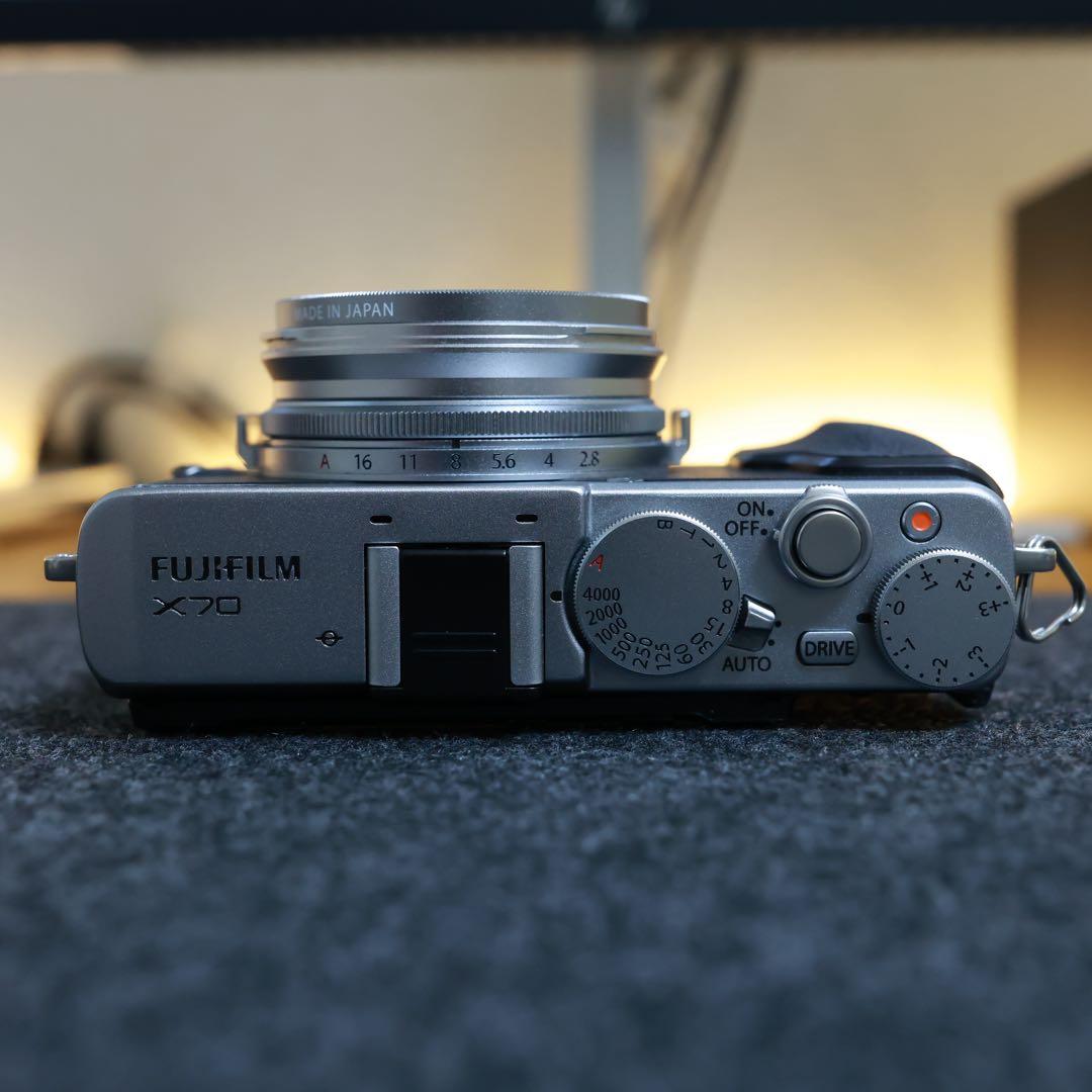 富士フィルム FUJIFILM X70 ≪付属品多数≫
