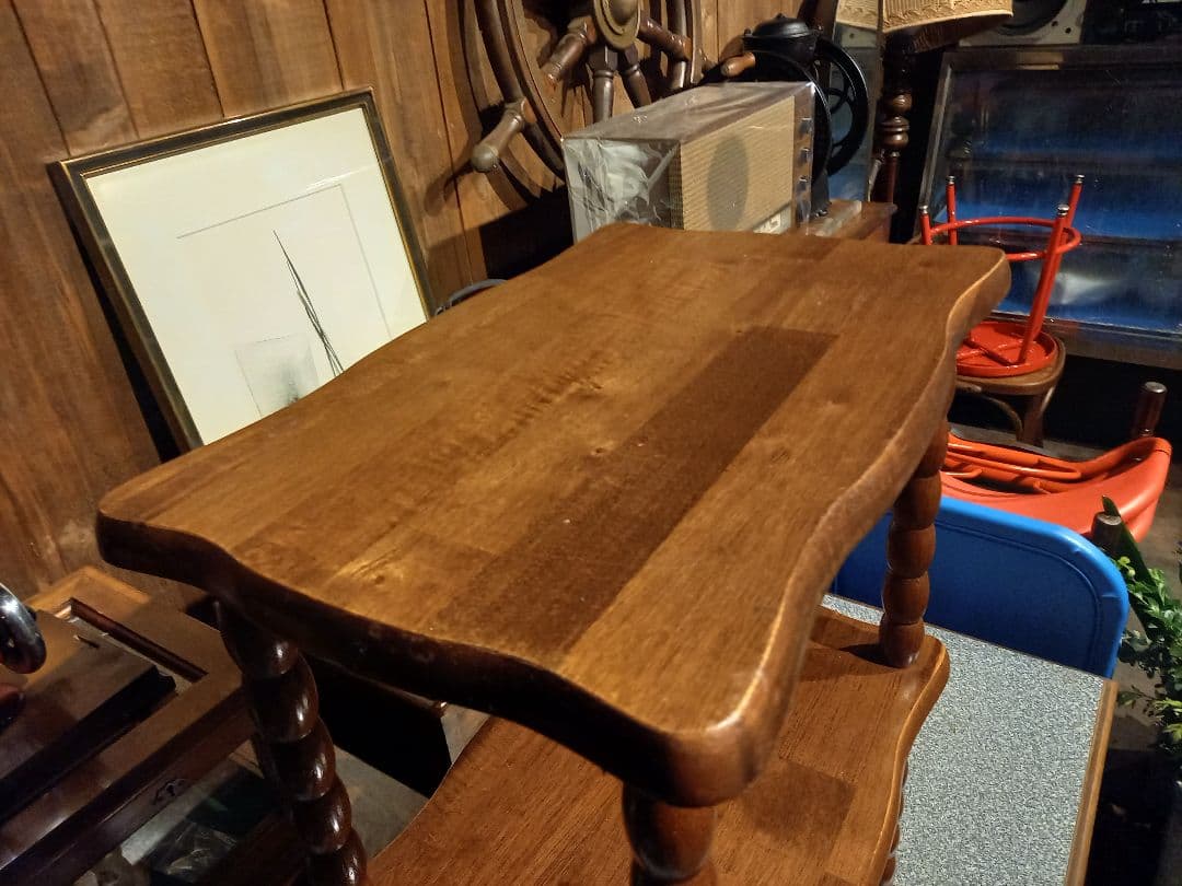 1970's　コロニアル　チーク　無垢材　ボビン　レッグス　３段　サイド　ラック