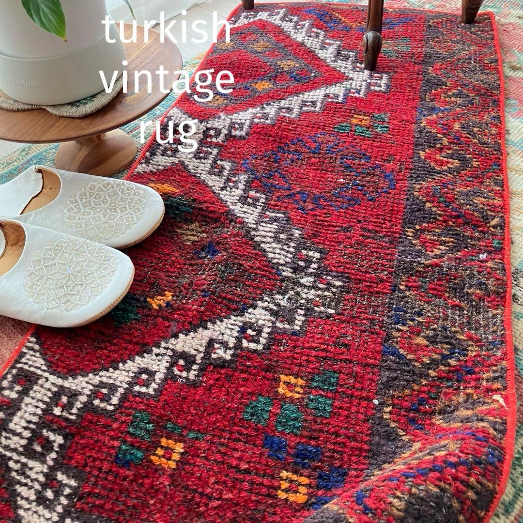 温かざっくり編み✳︎クリスマスレッド　　ロング　ランナー　トルコヴィンテージラグ