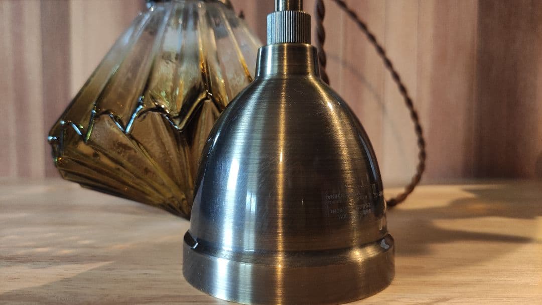 モダンデザイン ガラスシェード ペンダントライト