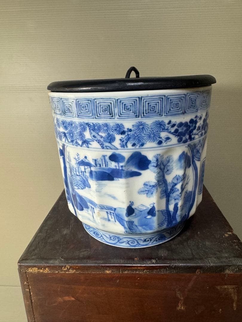 2412 五良大甫　呉祥瑞造　染付人物　水指　時代物