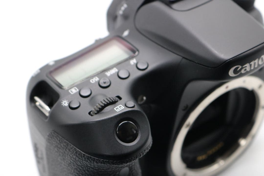 美品ですが訳あり 【Canon EOS 70D ダブルレンズセット】 安心保証◎