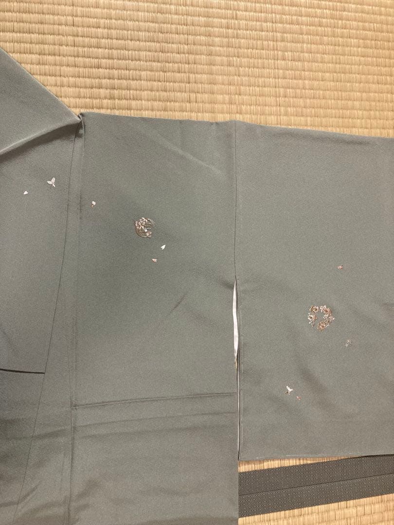 断捨離中　着物 付下げ 花刺繍