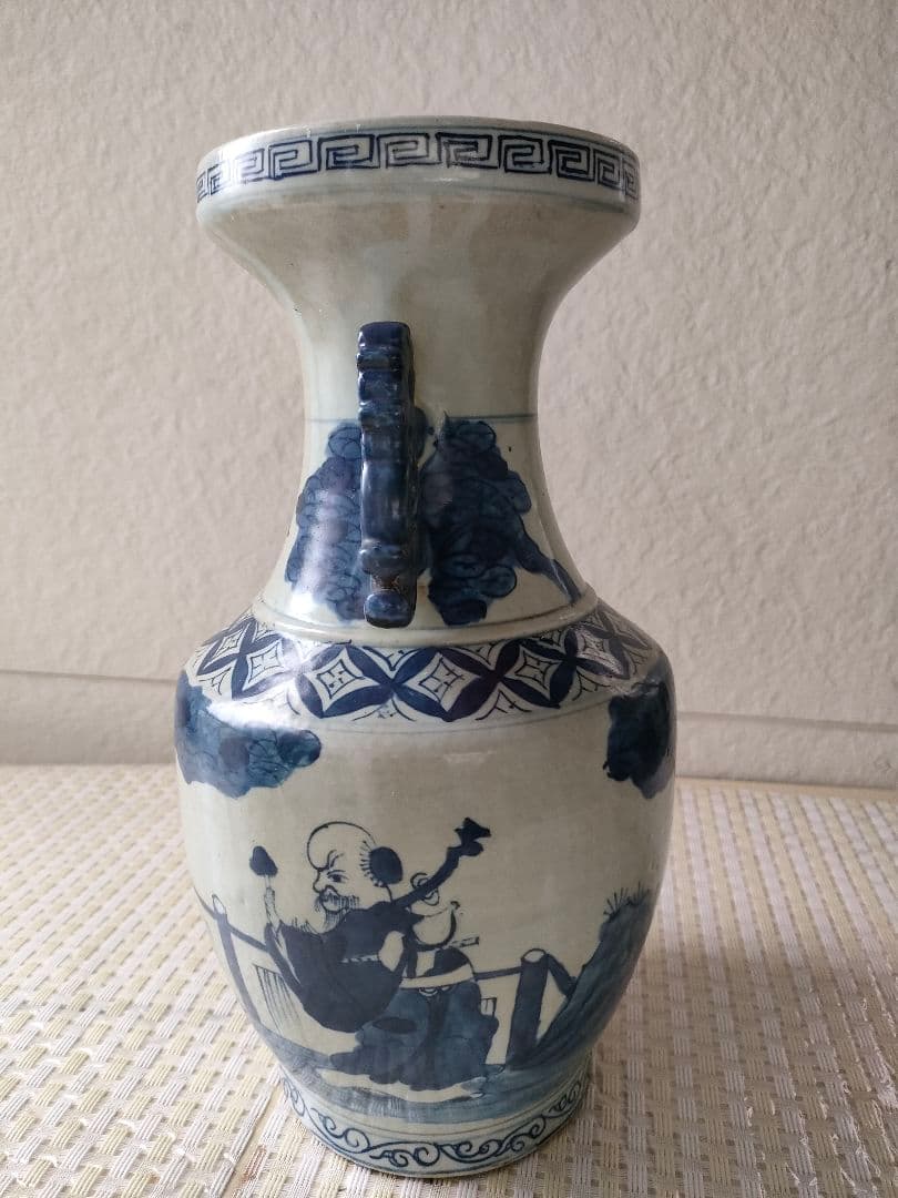 ●染付青花 壺（獅子耳付き）高さ約33cm／中国古陶磁／花瓶／アンティーク