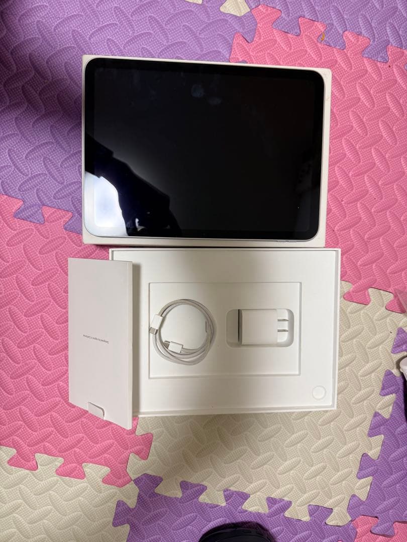 Apple iPad (第10世代) 64GB シルバー