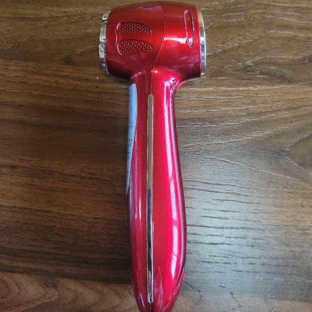 リファイン・カオン 美顔器 レッド