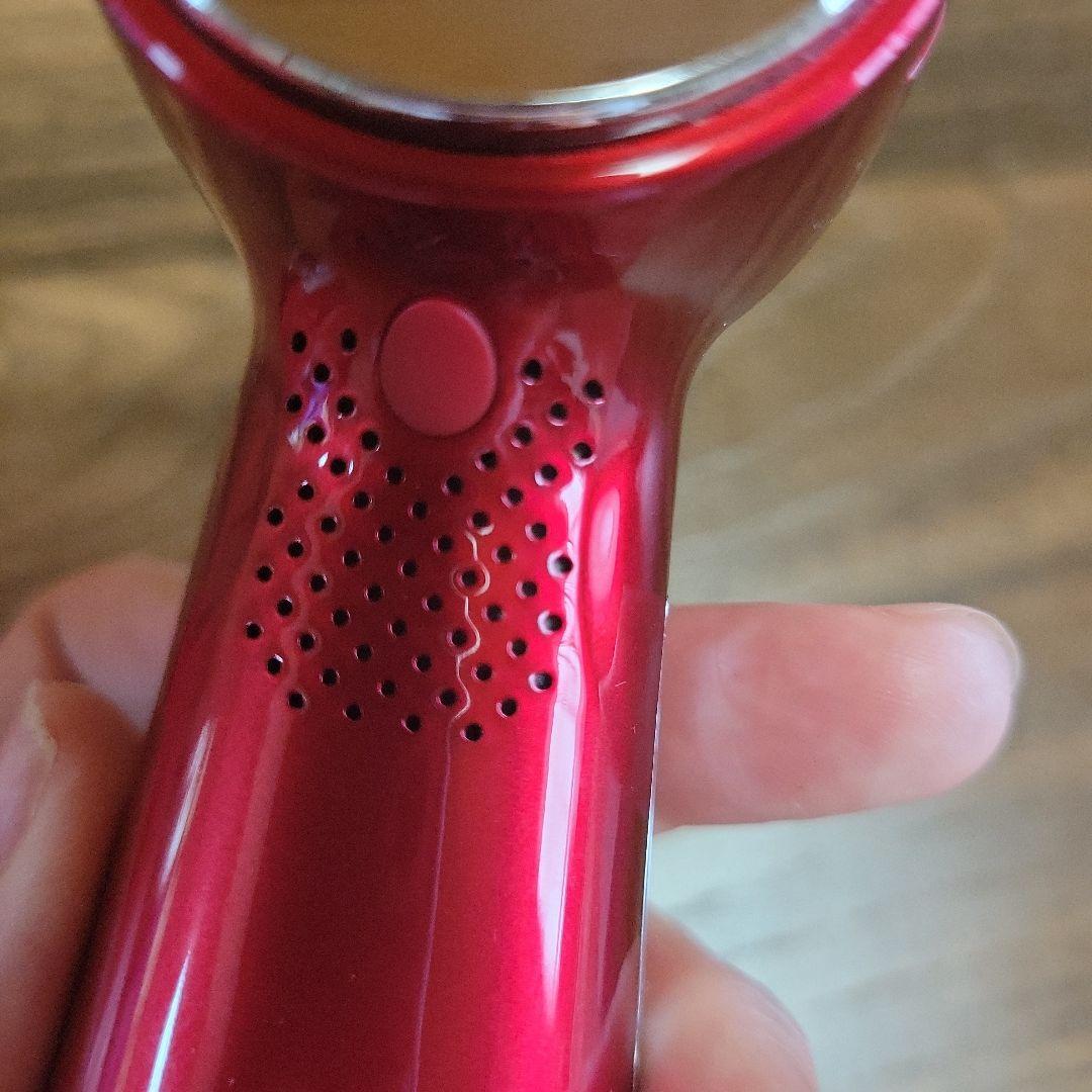 リファイン・カオン 美顔器 レッド