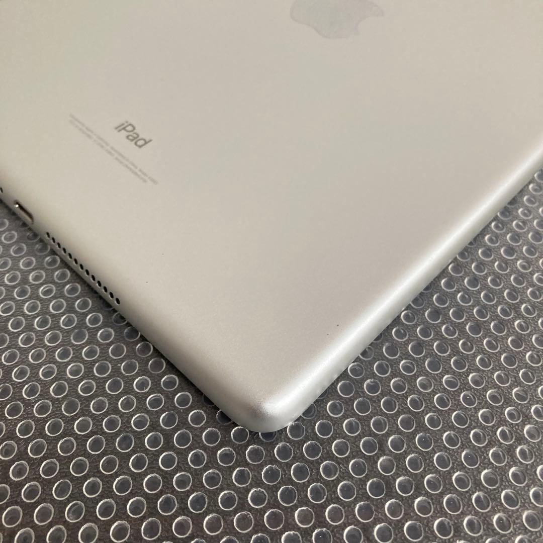 850【早い者勝ち】電池ほぼ新品☆iPad6 第6世代 32GB WIFIモデル