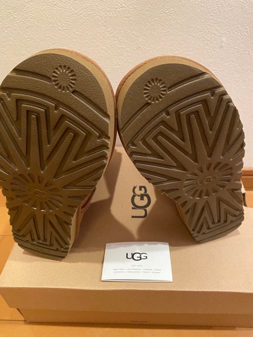 新品UGG W Classicshort Ⅱ chestnut