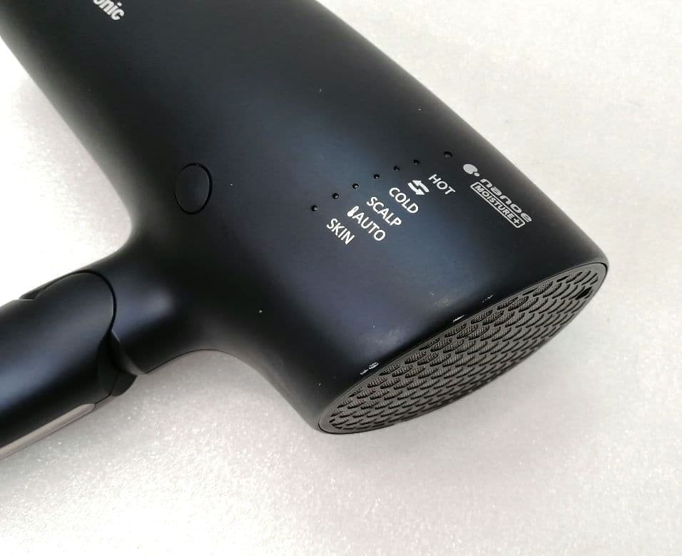 PANASONIC　パナソニックドライヤー　EH-NA0G　01