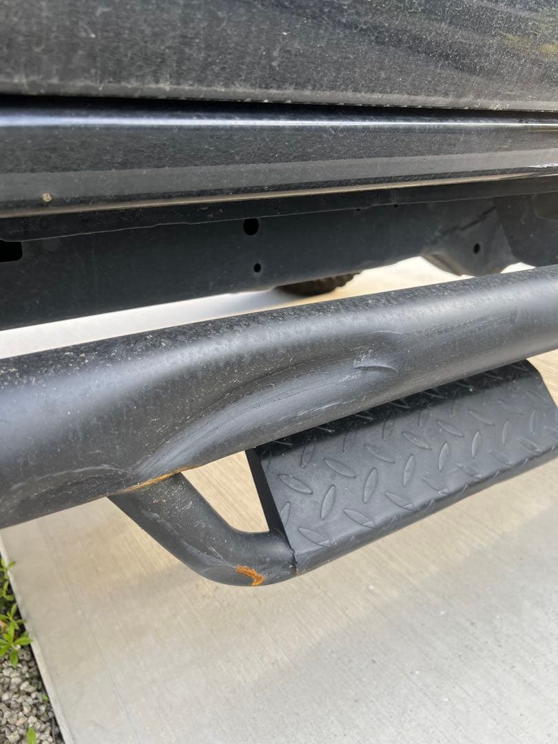 ハイラックス　スチール製サイドステップ