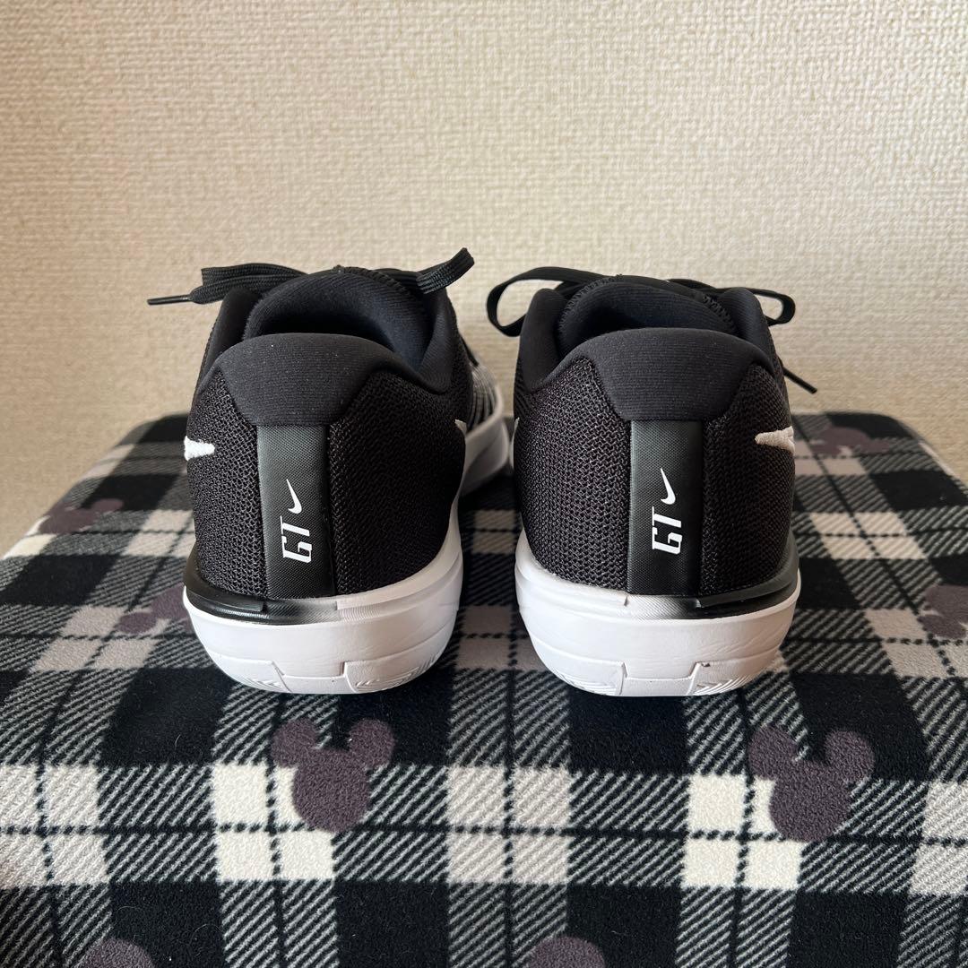 AIR ZOOM G.T.CUT ACADEMY2 EP ブラック/ホワイト