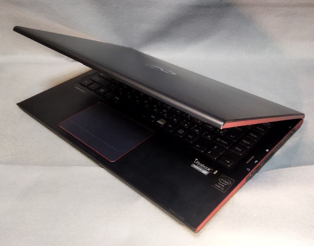 LIFEBOOK UH55M Core i7 Windows11 ノートPC