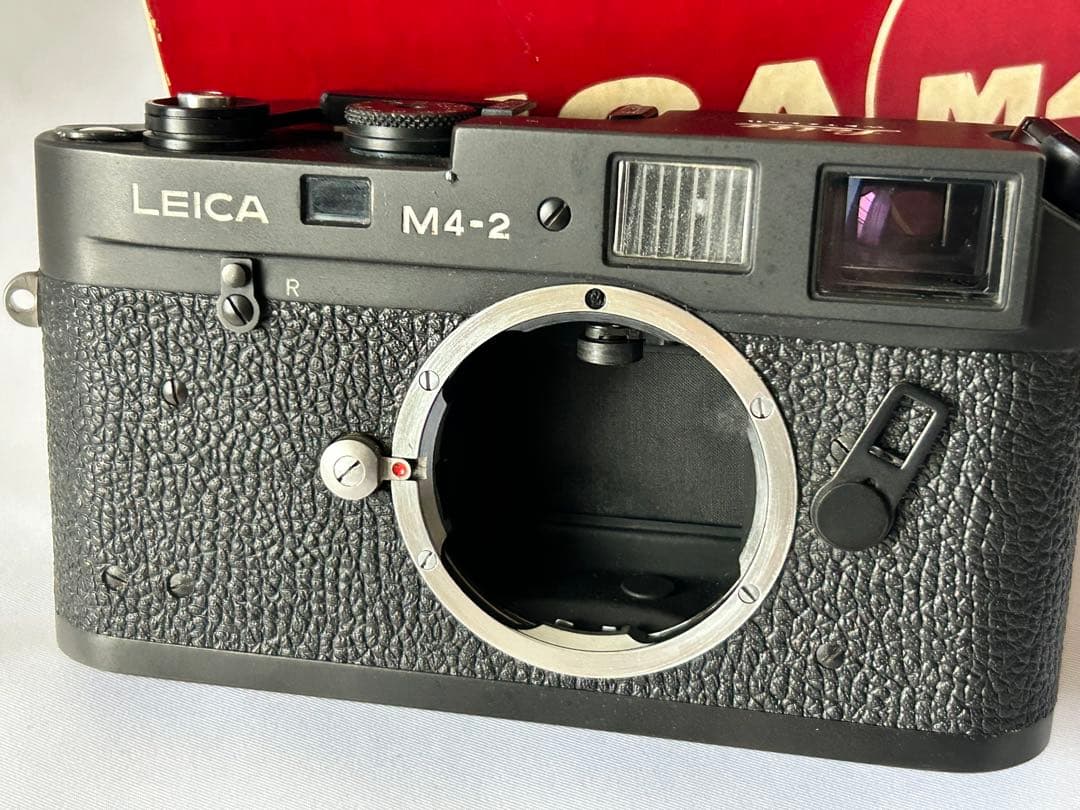 チャップマン様ご予約品　LEICA M4-2 ボディ元箱　取り扱い説明書一式付き