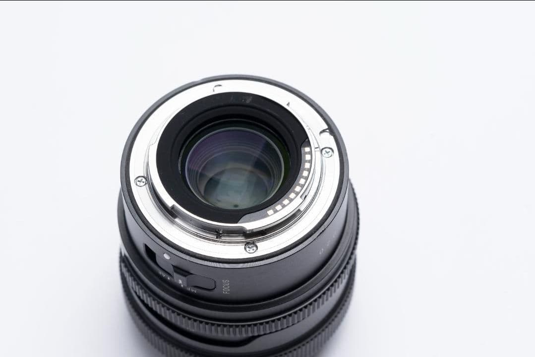 SIGMA 35mm F2 DG DN (ソニーEマウント)