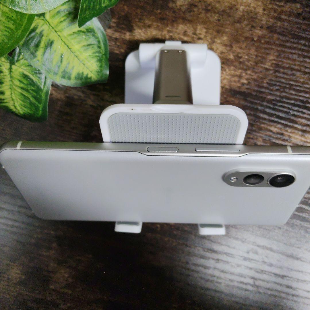 arrows F-51C　ドコモ スマートフォン 本体　ネットワーク制限〇