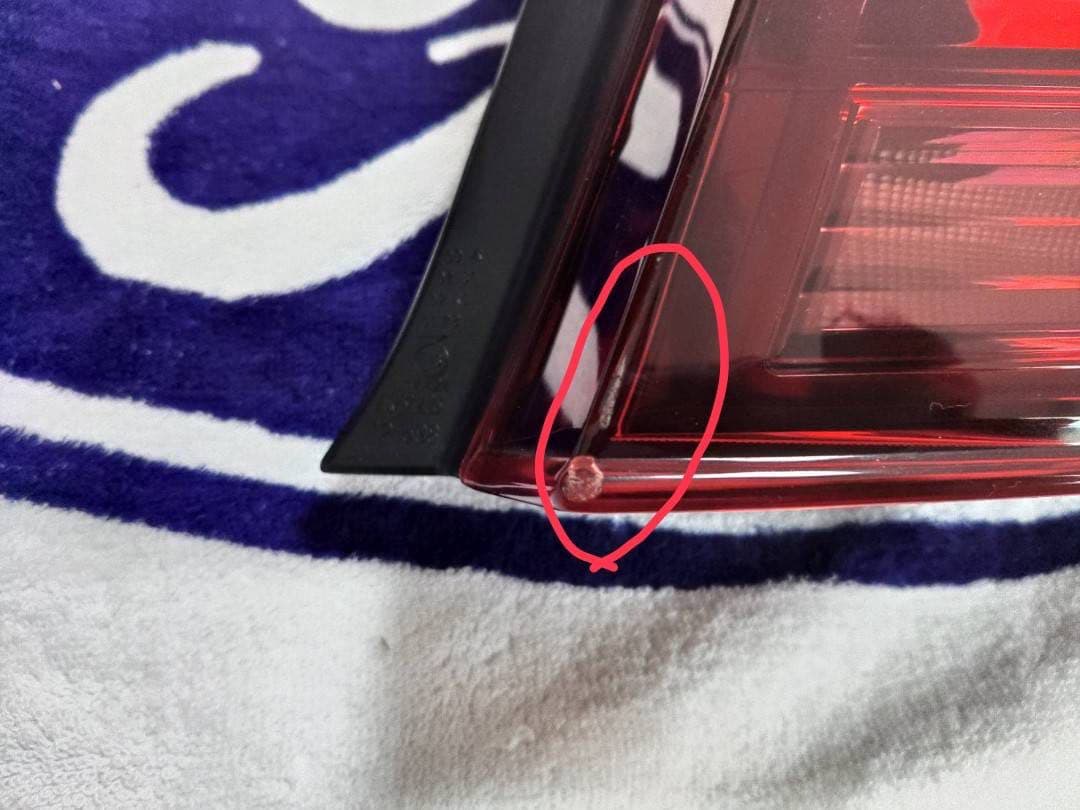 カローラ　アクシオ　WXB NZE161 右　テールライト