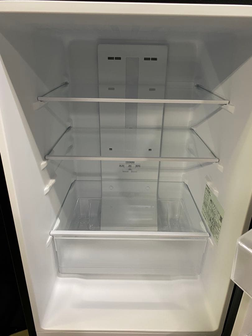 【極美品】Panasonicノンフロン冷凍冷蔵庫180L 2023年製