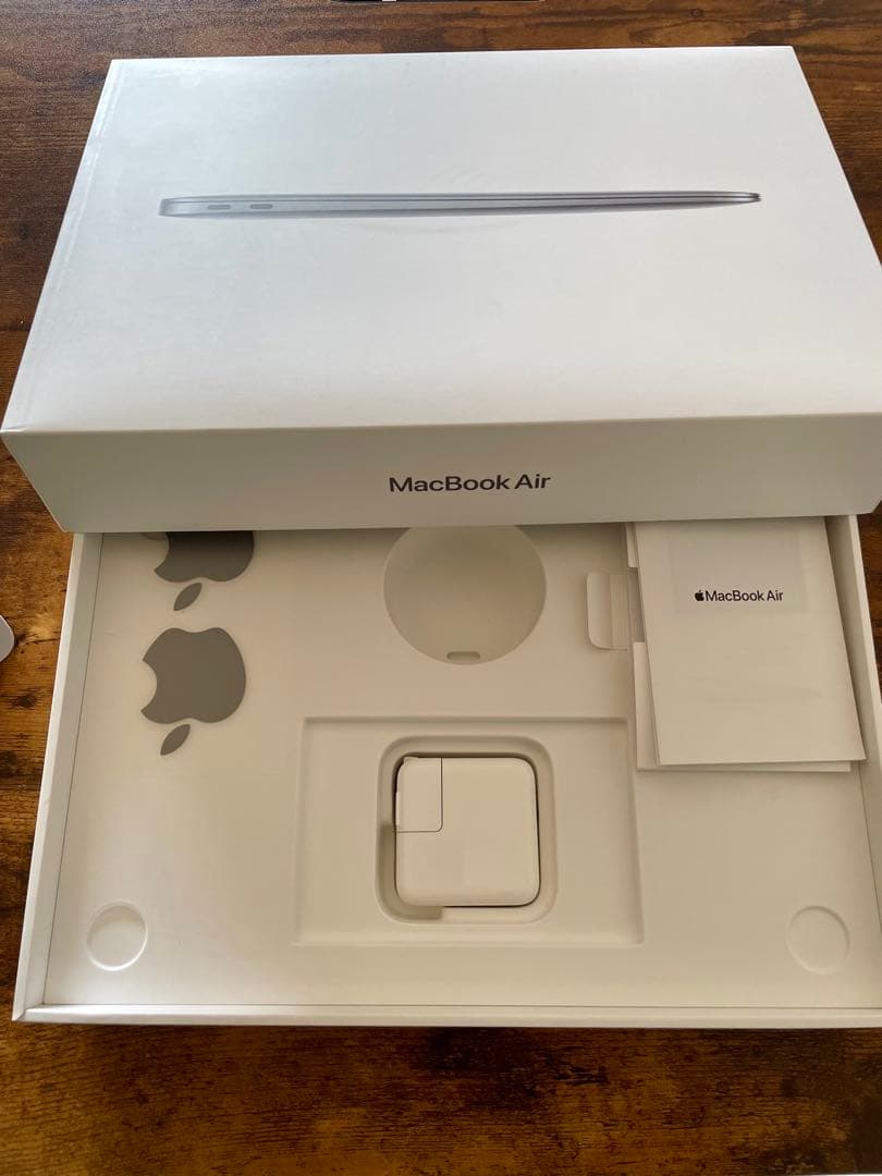装備品付き）USキー M1 Macbook Air 8GB 256GB