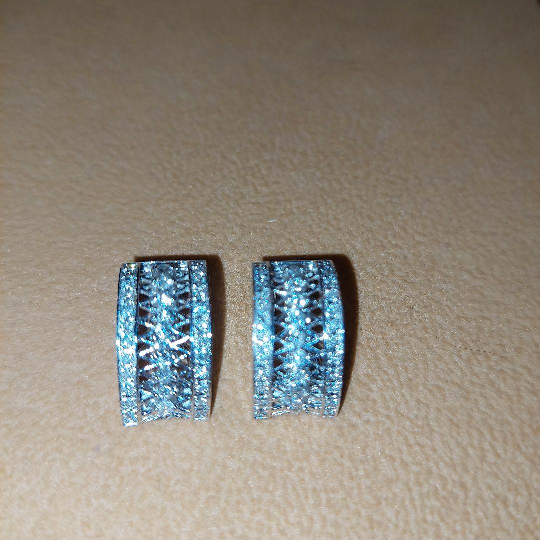 お値下げ依頼品足立宝石店k18wgダイヤブローチ0.84&イヤリング0.41