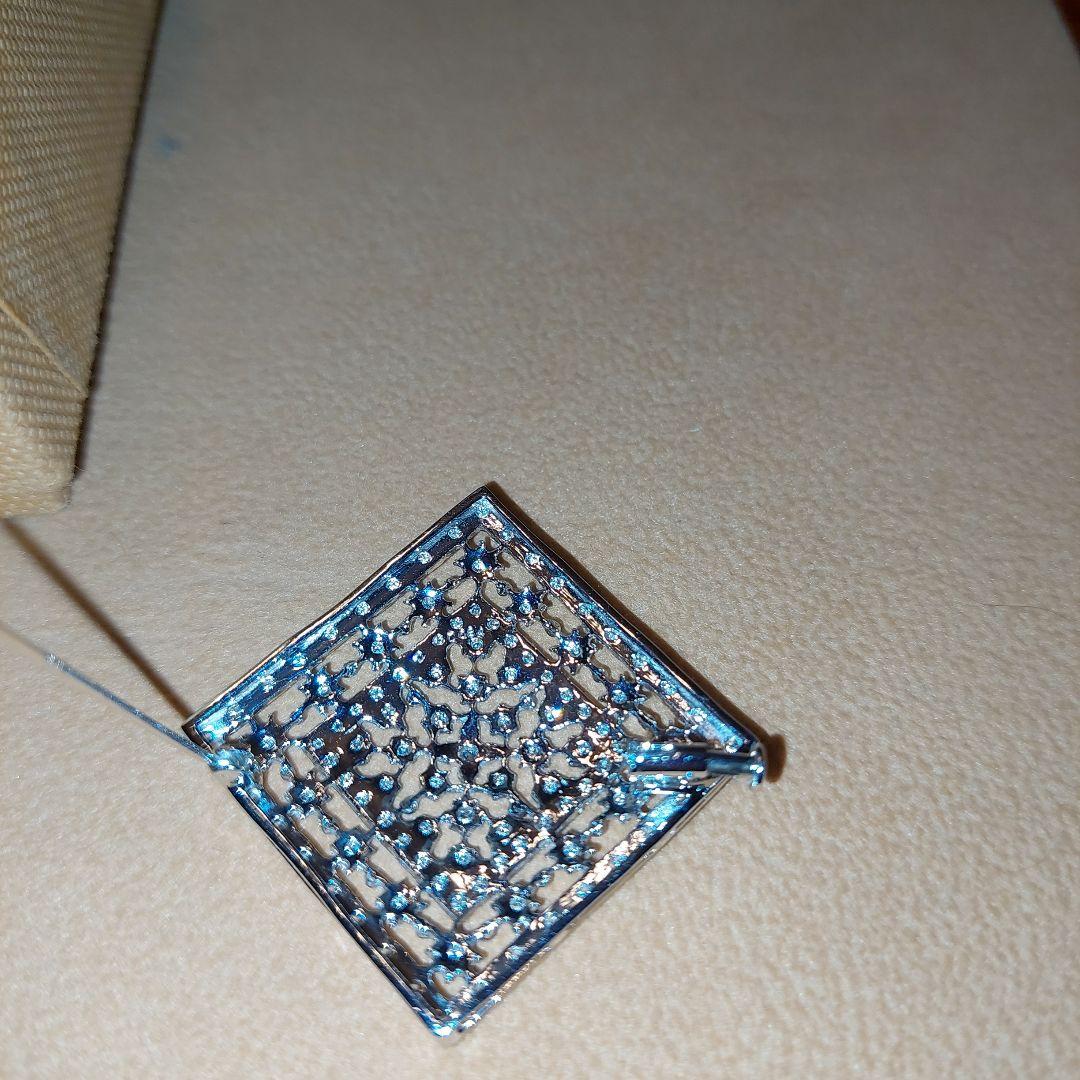 お値下げ依頼品足立宝石店k18wgダイヤブローチ0.84&イヤリング0.41