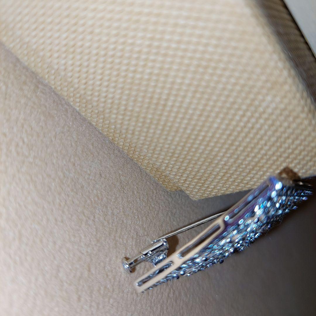 お値下げ依頼品足立宝石店k18wgダイヤブローチ0.84&イヤリング0.41