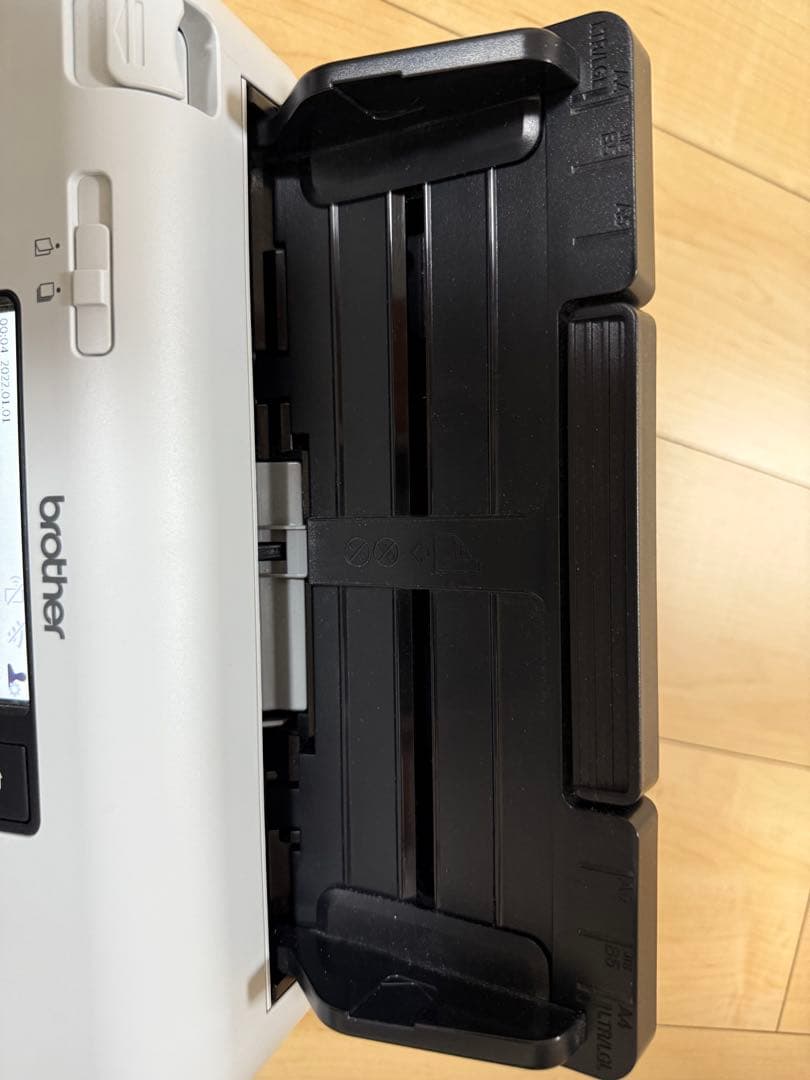 brother ADS-4700W ドキュメントスキャナー