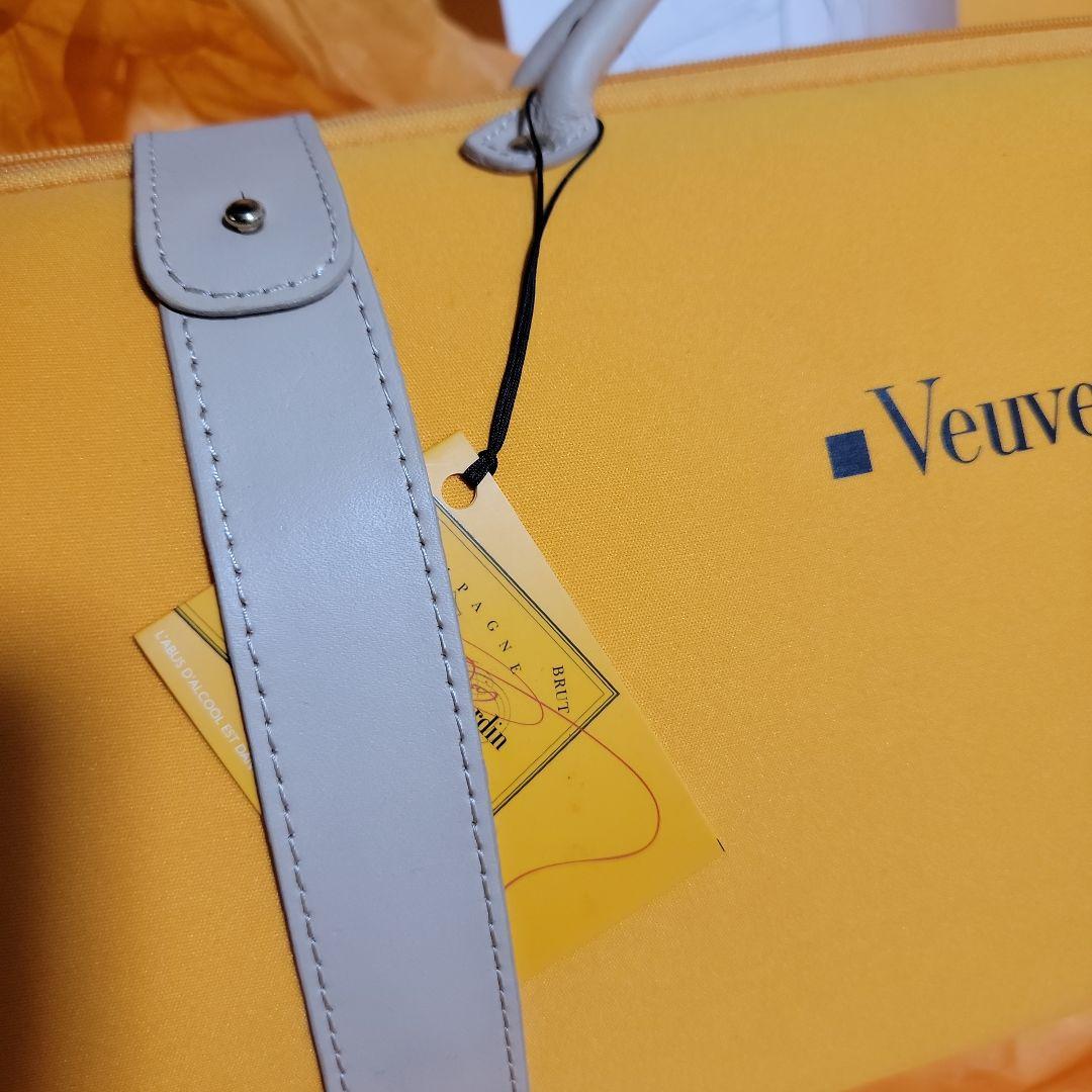 ヴーヴ・クリコ トラベラー ケース(グラス1脚のみ)