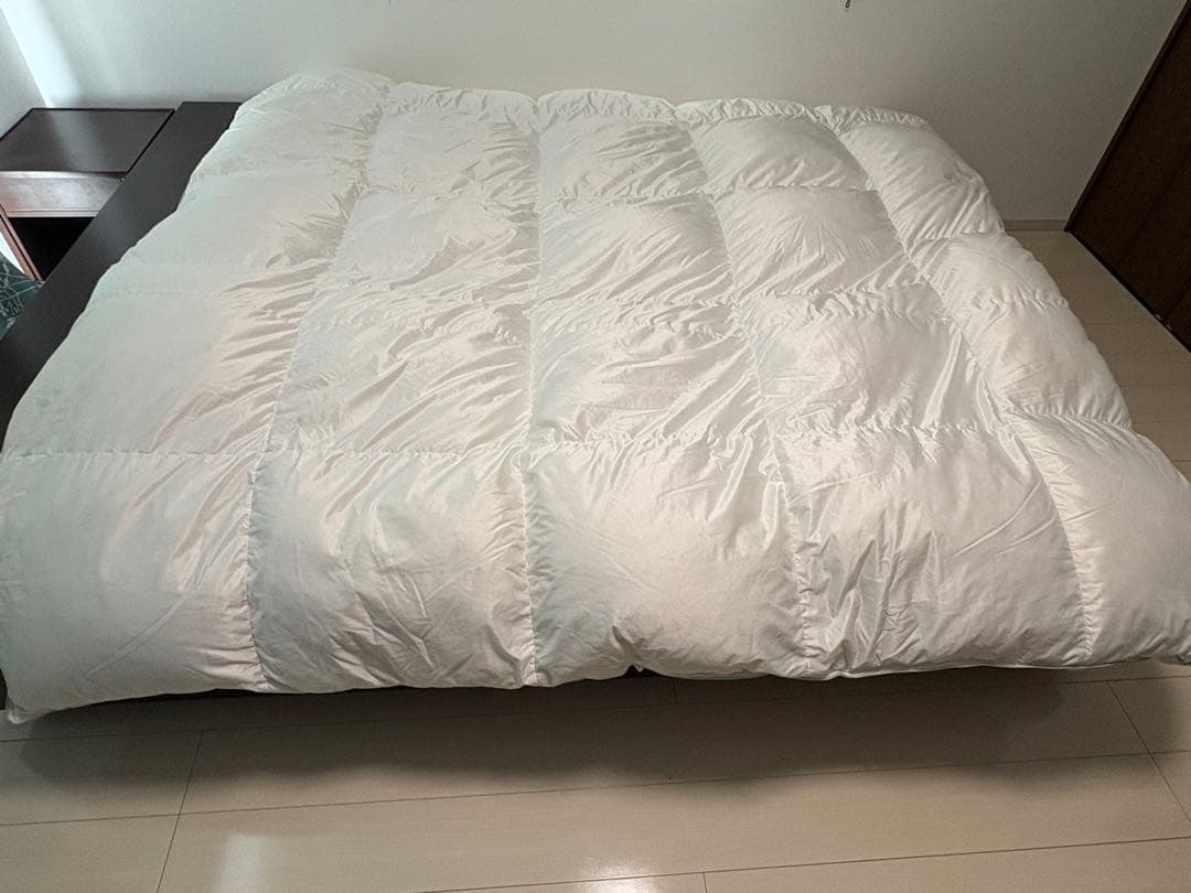 フランスベッド 羽毛掛けふとん　クイーンサイズ　羽毛布団