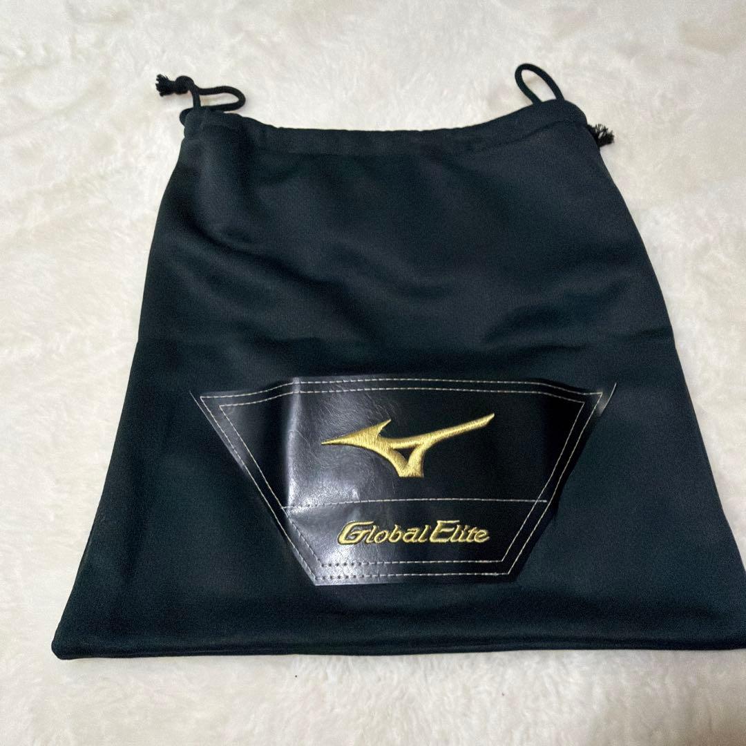 定価税込34100円！ミズノグローバルエリート　軟式ファーストミット　新品未使用