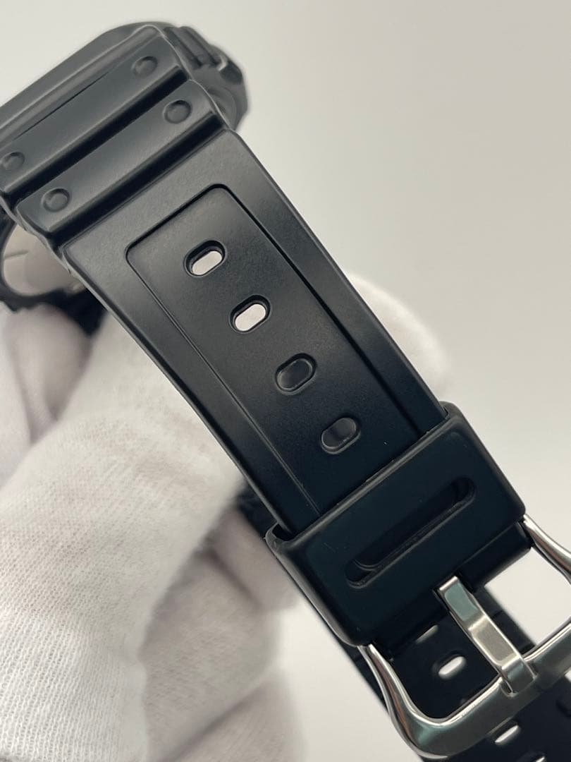 美品G-SHOCK GW-M5610R-1JF 黒オレンジ CASIO