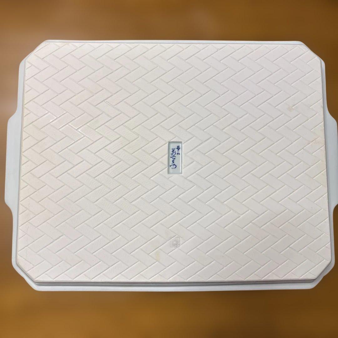 長方形の青と緑の波模様皿