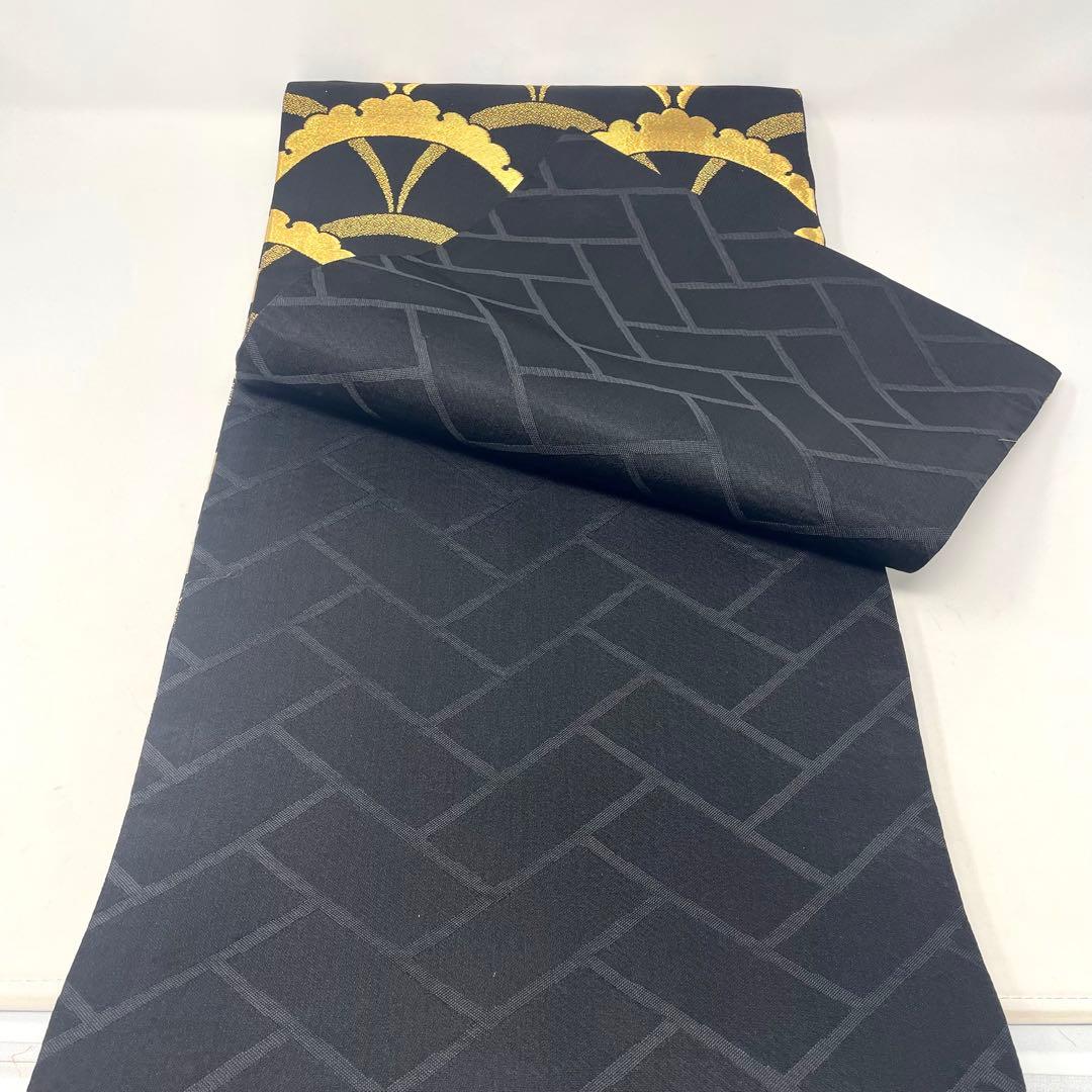 ［ 袋帯/振袖 ］ポリエステル　黒　金　雪芝　雪輪　芝草　成人式　振り袖　洗える